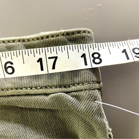 Vanilla Star Skinny Jeans - Mid-Rise - New With Tags - Size 17 - Picture 11 of 13